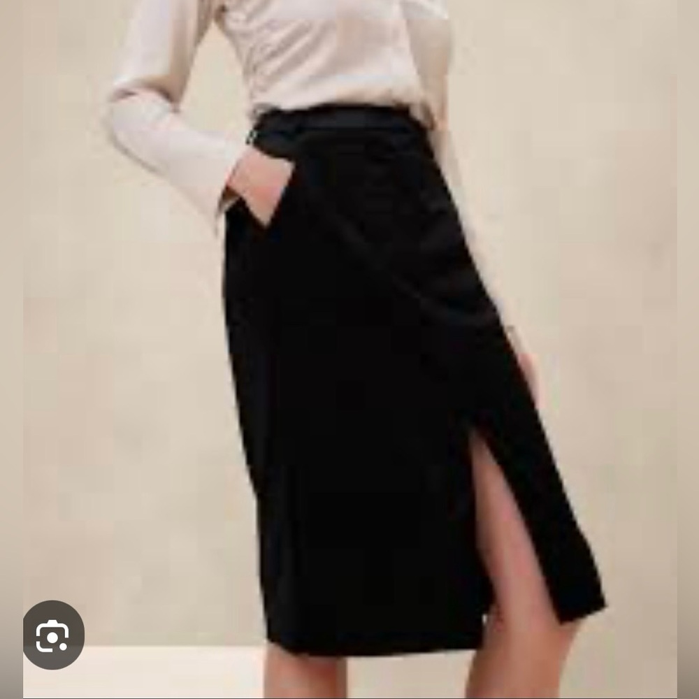 Banana Republic Black Pencil Skirt